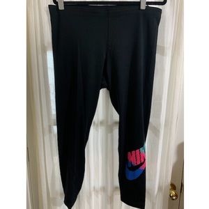 New Nike Leggings